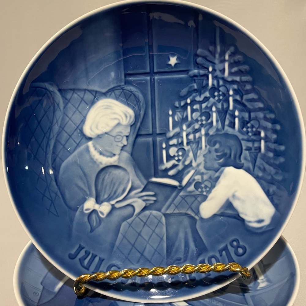 Vintage 1978 Copenhagen Jule After Christmas Plate Made In DenMark